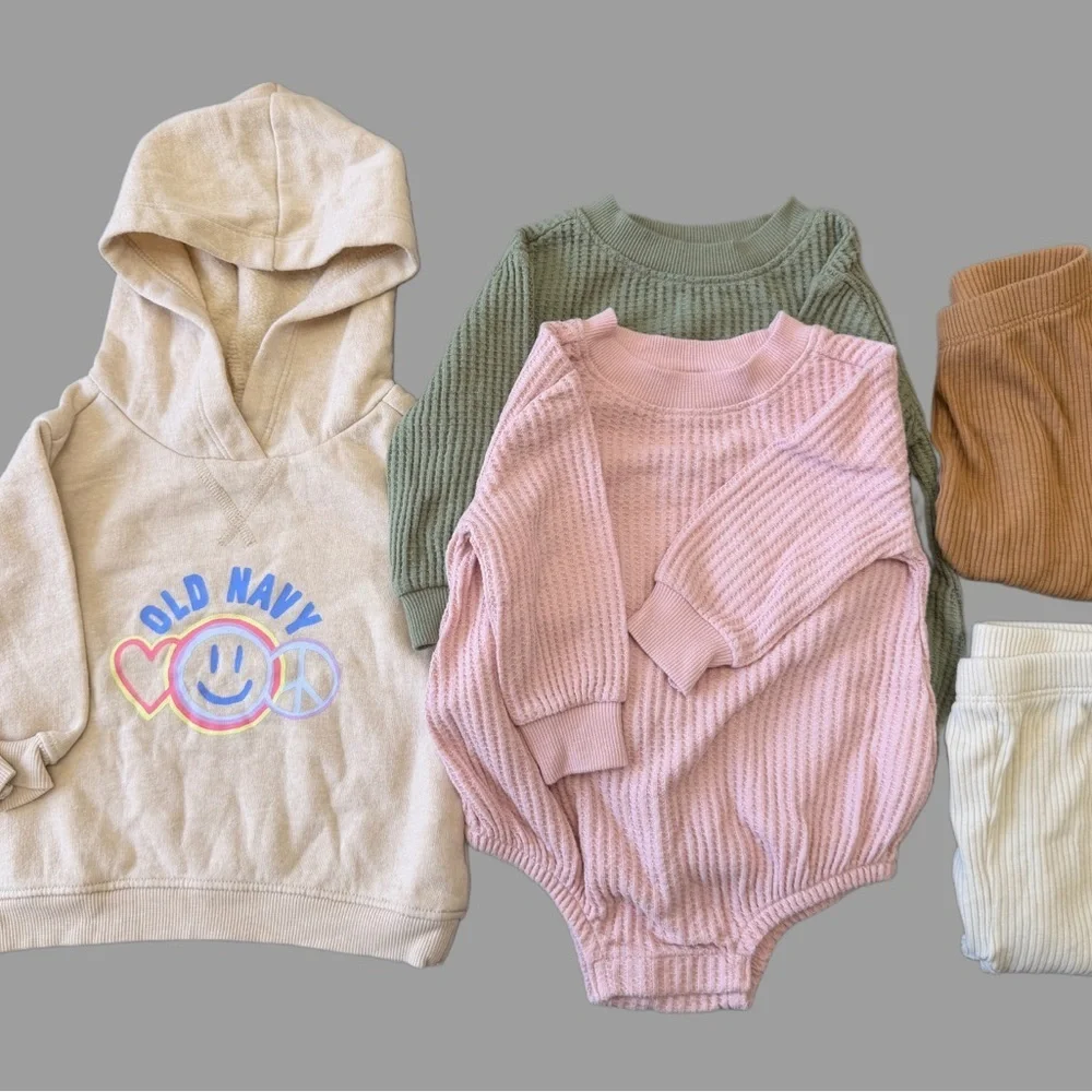 Old Navy Baby Girl Bundle | 5 Pieces | 3-6 Months | Like New